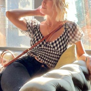 Checkered/gingham cropped blouse with balloon sleeves